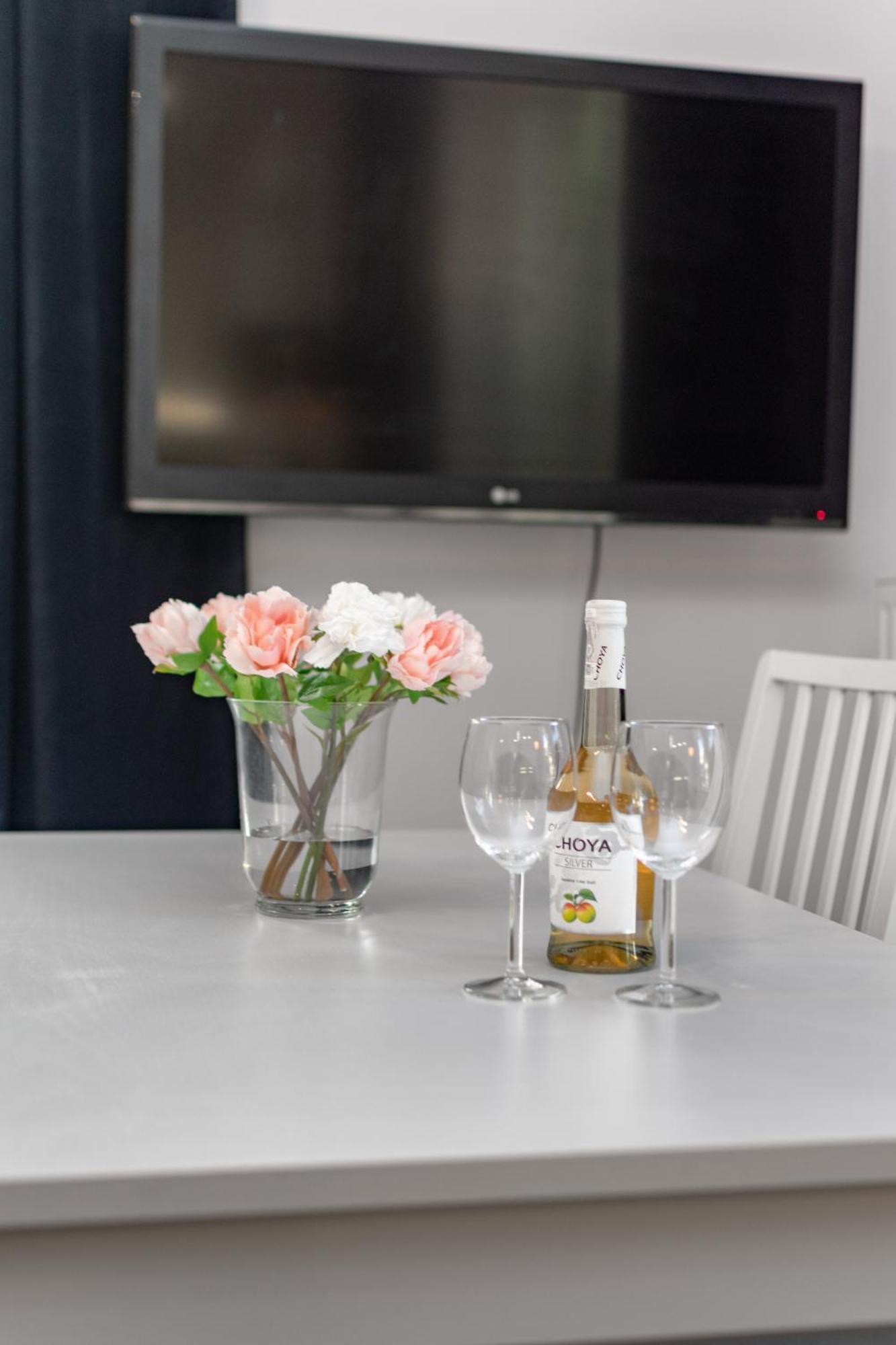 Apartamenty Piekna 28A By Your Freedom Варшава Екстериор снимка